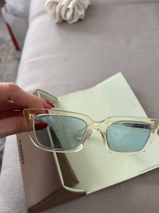 Слънчеви очила Burberry