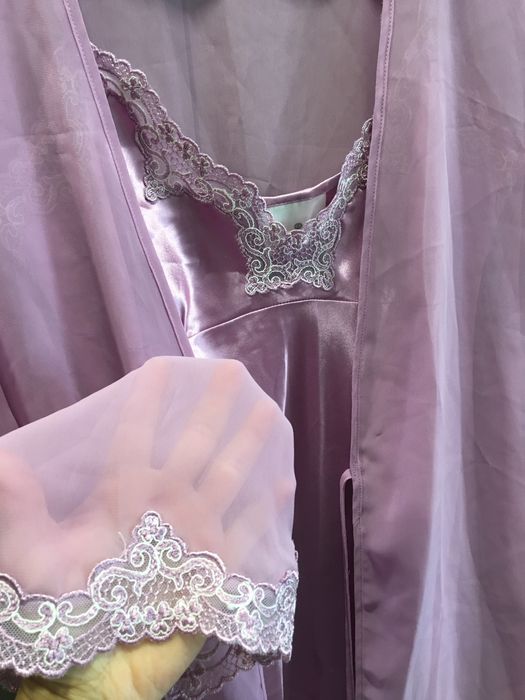 Комплект сорочка и пеньюар C&A