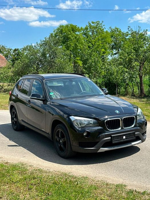 Bmw x1  ,18 i s dive manual