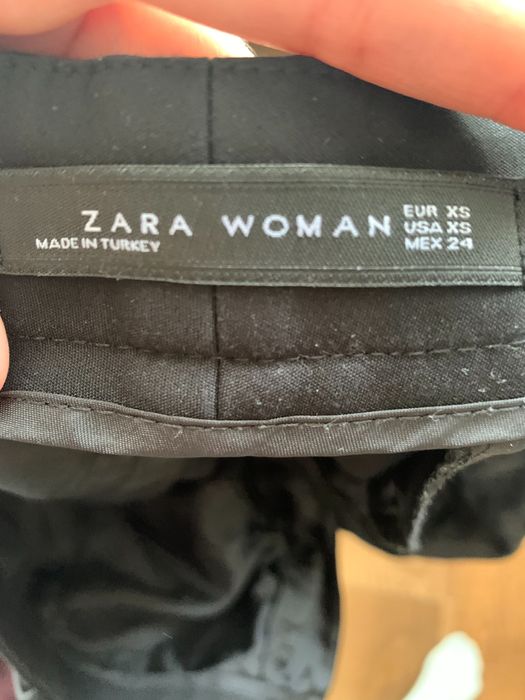 Костюм Zara в отличном состоянии