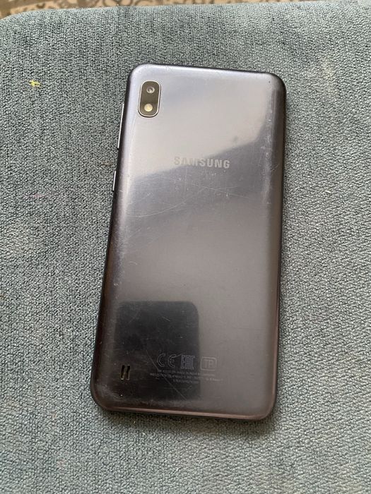 Продам Samsung A10