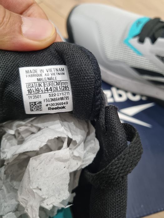 Продам новые Reebok Nanoflex TR2.0