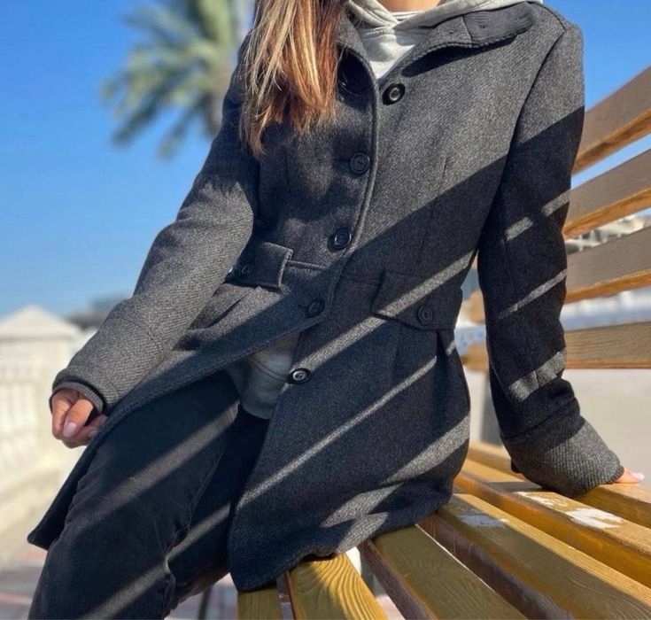 Стильное пальто Mango Casual