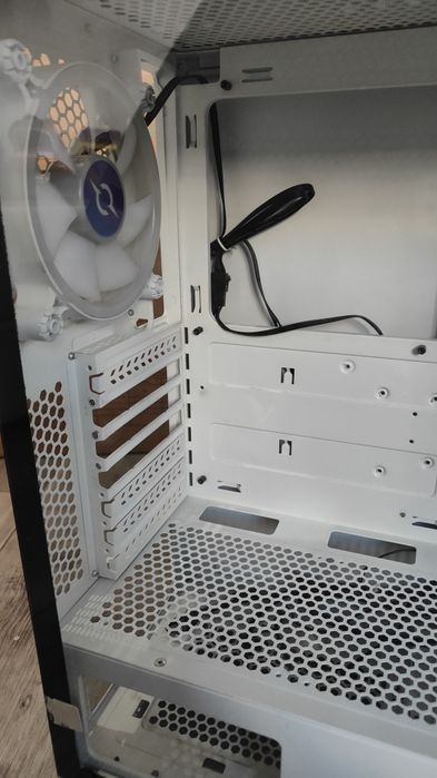 Carcasa Pc Atx Aqiris Canoptus White