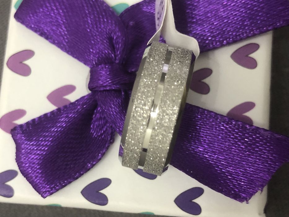 Стоманен пръстен-халка