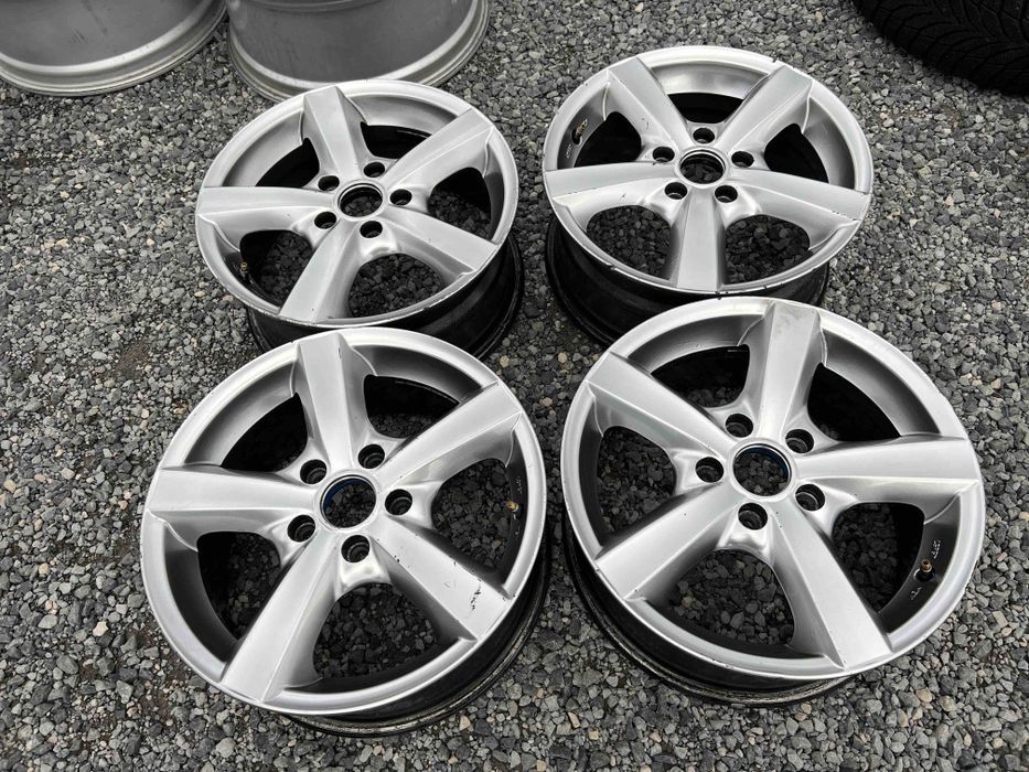 Джанти Dezent 5/112 Audi,VW,Seat

Употребявани, Шумен