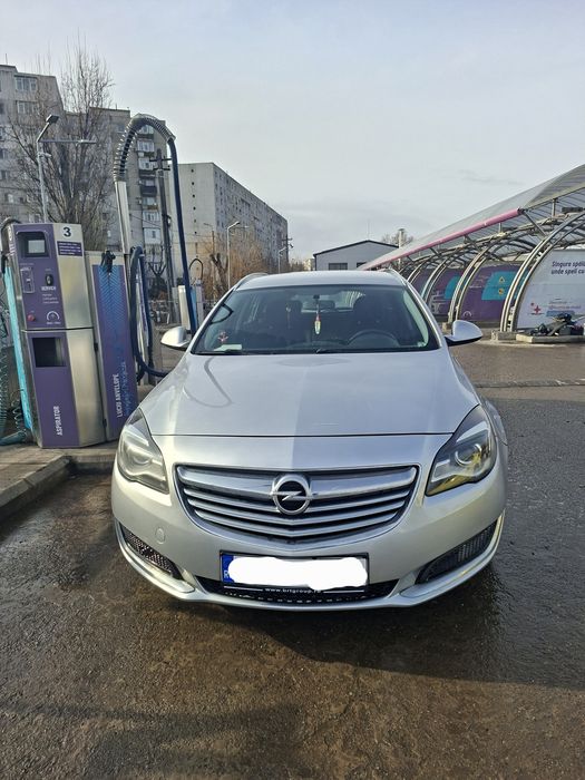 Opel insgnia sports tourer