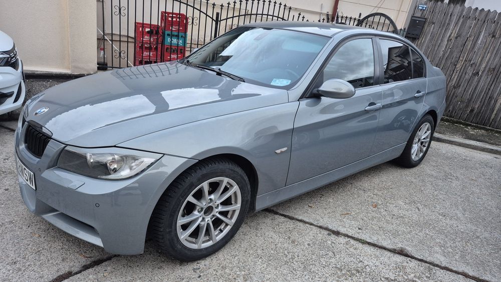 Bara spate bmw e90