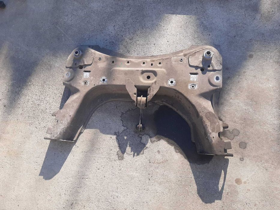 jug cadru motor 1.2 b  renault clio 4