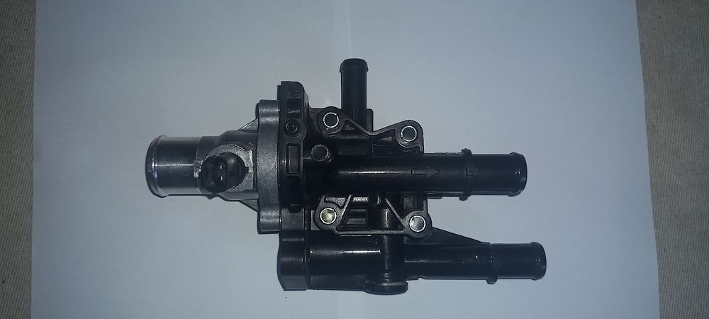 Corp carcasa termostat opel astra h,cruze
