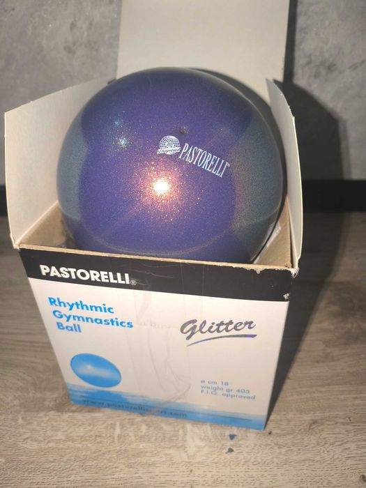 Мяч для художественной гимнастики Pastorelli 18см, чехол в подарок