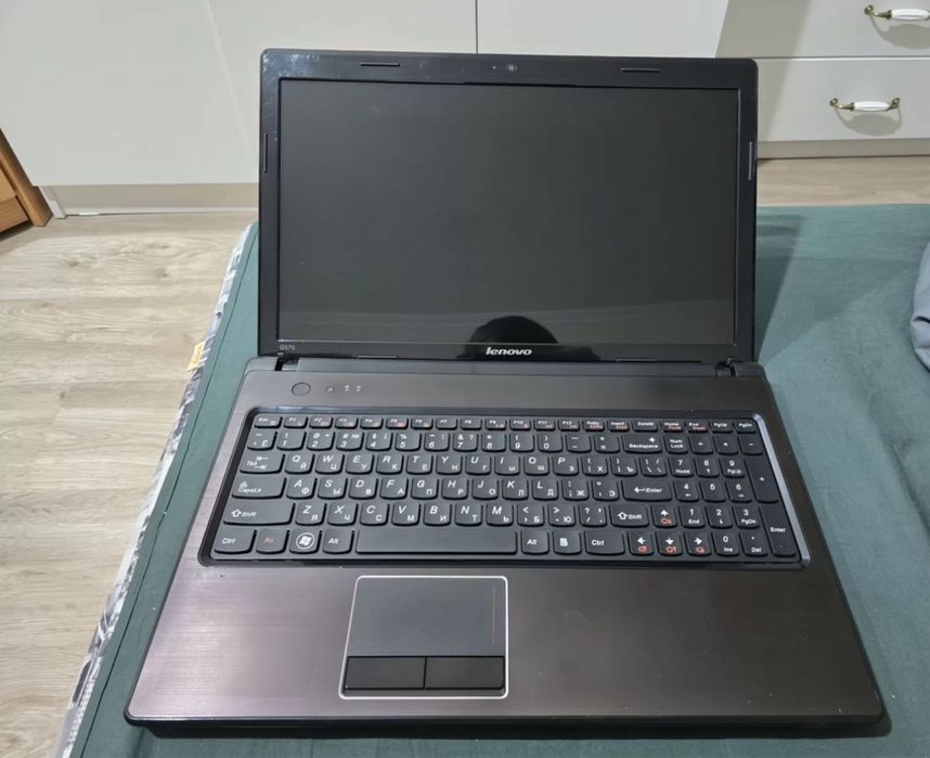 Ноутбук в идеальном состоянии.