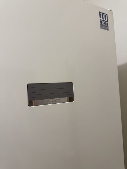 Холодильник Bosch в отличном состоянии!