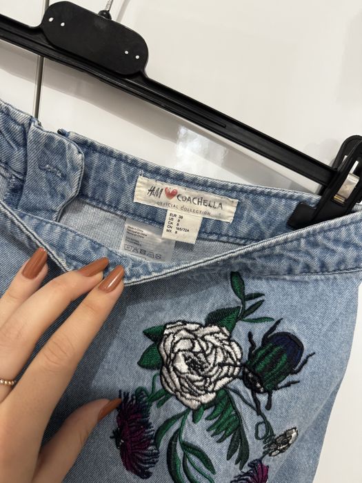 Fusta H&M x Coachella