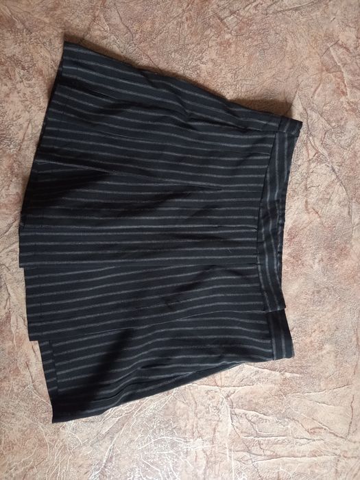 Продам юбку-шорты