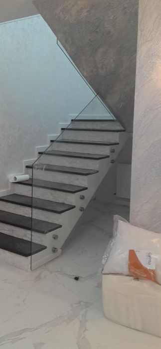 Balustrade din Sticla securizata/laminata