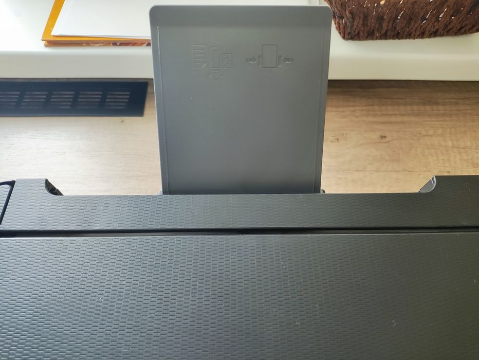 Продам принтер цветной epson
