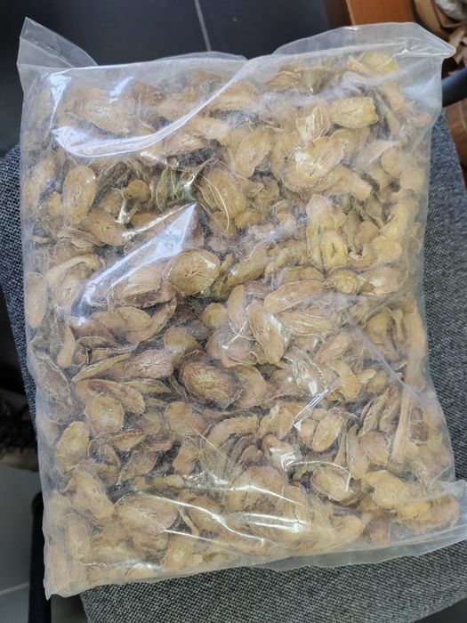 Мака Перуанская сухой корень.