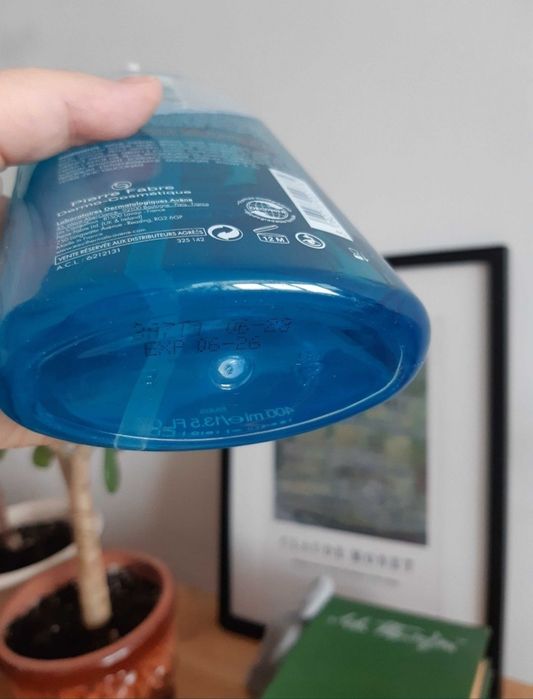 Продам очищающий гель Avene Cleanance