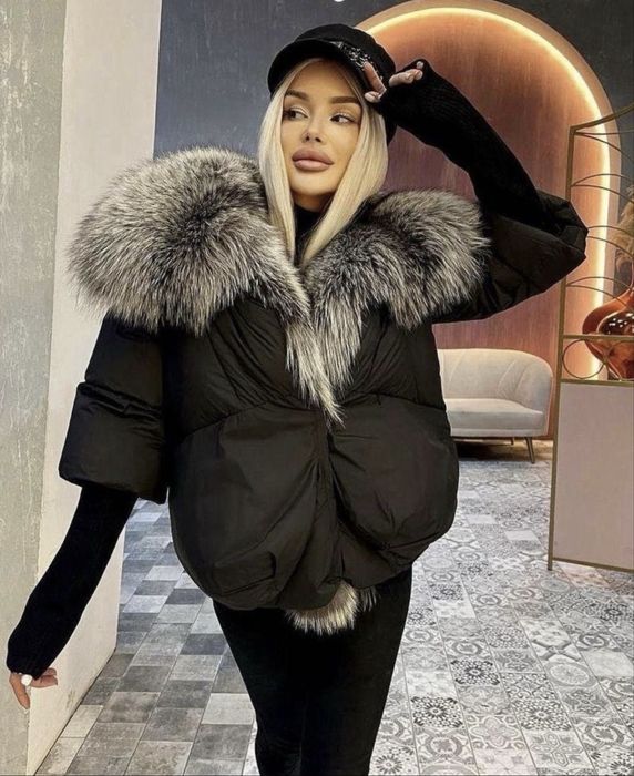 Бутикови Зимни Якета с Богата Яка Естествен Косъм от Лисица, Нови