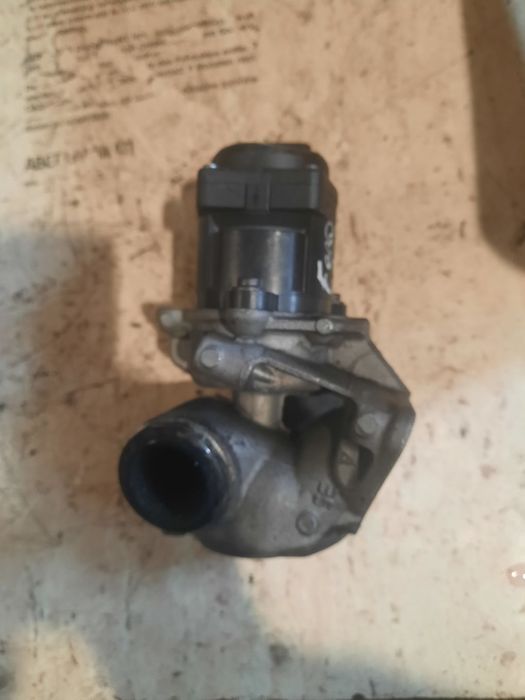 valva egr supapa egr peugeot 407 1.6hdi peugeot 307 1.6hdi citroen c4