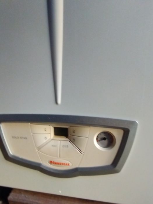 Centrala pe gaz immergas