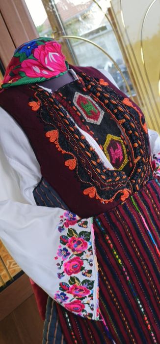 Македонска носия