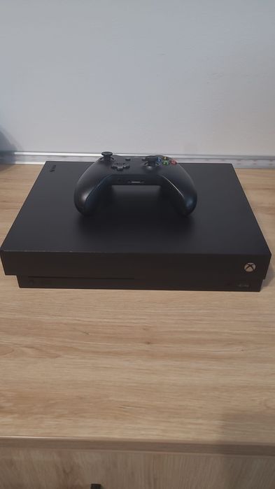 Xbox One X 1 Tb 4K