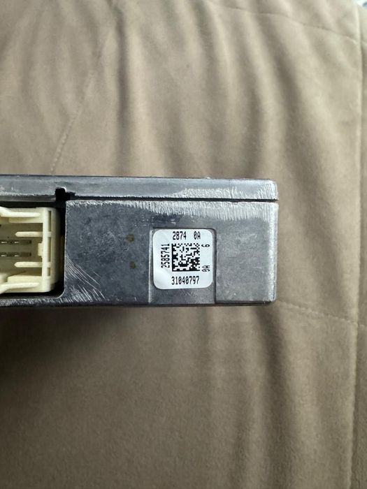 Усилитель на Камри 50-55