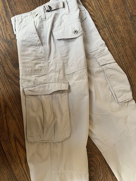 Pantaloni cargo
