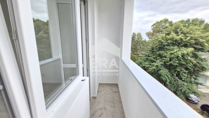 Продава се Двустаен апартамент в Варна, Младост 2 - 44 кв.м за 2612 €/кв.м - Снимка #4