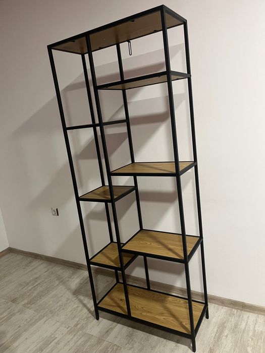 Етажерка в перфектно състояние