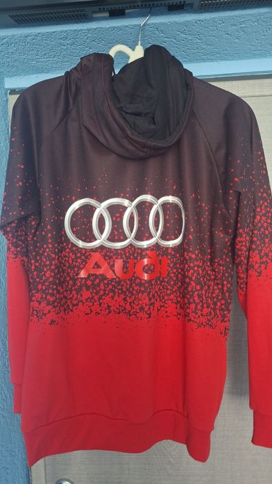 Hanorac Audi mărimea M