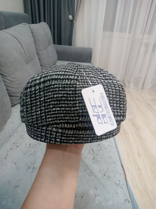 Продам кепку восмиклинку