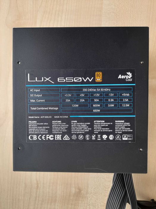 Sursa PC Aerocool LUX 650W - 80 Plus Bronze - ACP-650LXD  100 lei