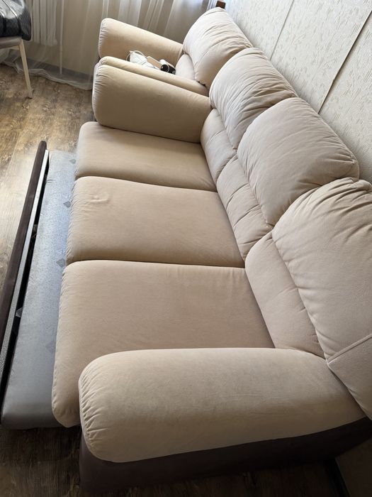 Мебель, диван ( пройзводтва Польша)