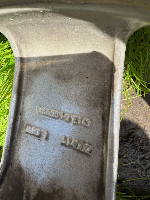 Vând jante Mercedes AMG R20