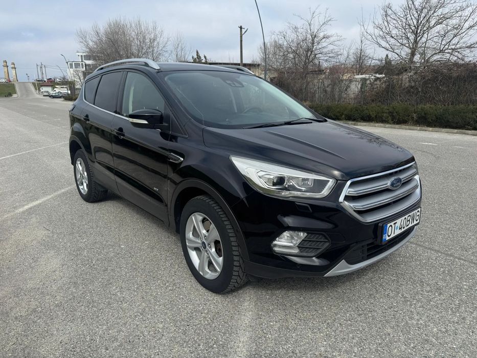 Ford Kuga Unic proprietar in Romania din 2020. Stare perfecta de functionare.