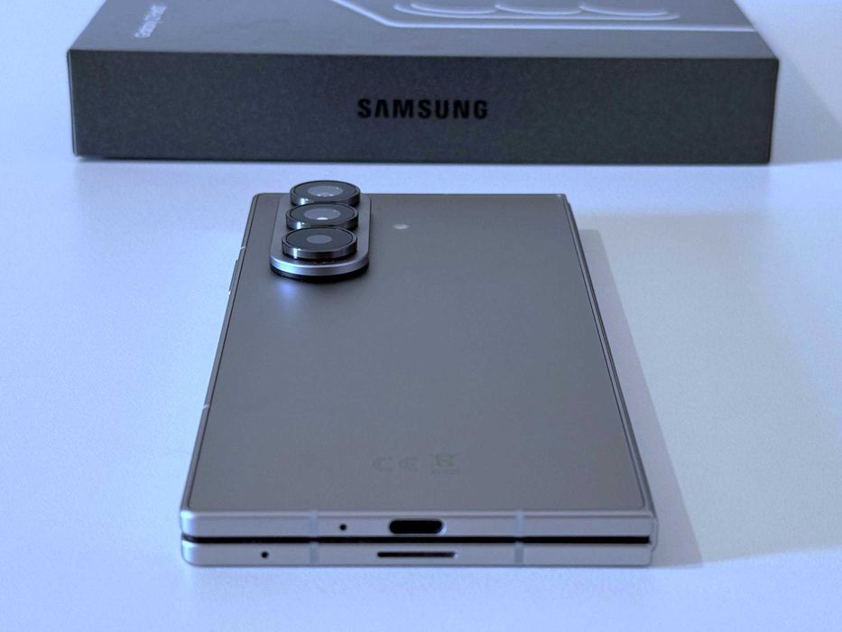 Бартер! Гаранция! Като НОВ! Samsung Galaxy Z Fold 7 512/12GB Silver Shadow (Сив)