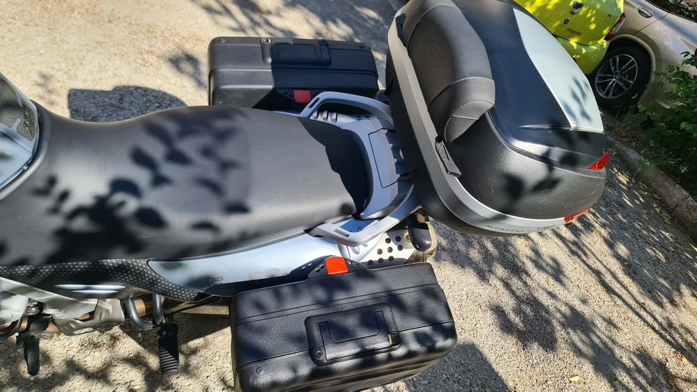 Vând moto BMW F650 Gs,an 2005,twin spark,46000 km,în stare foarte buna