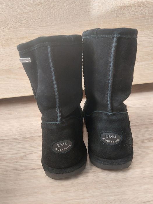 Cizme Emu mărimea 33-34