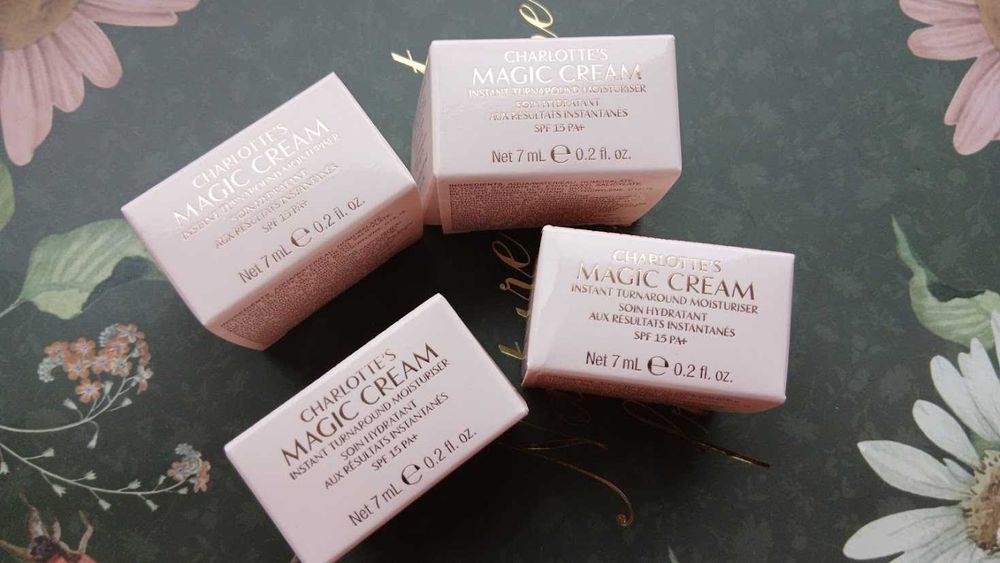 Charlotte's Magic Cream Instant Turnaround Moisturiser SPF15 PA+ si portfard