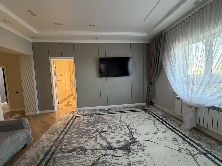 Продам дом на Царском районе 81мил.