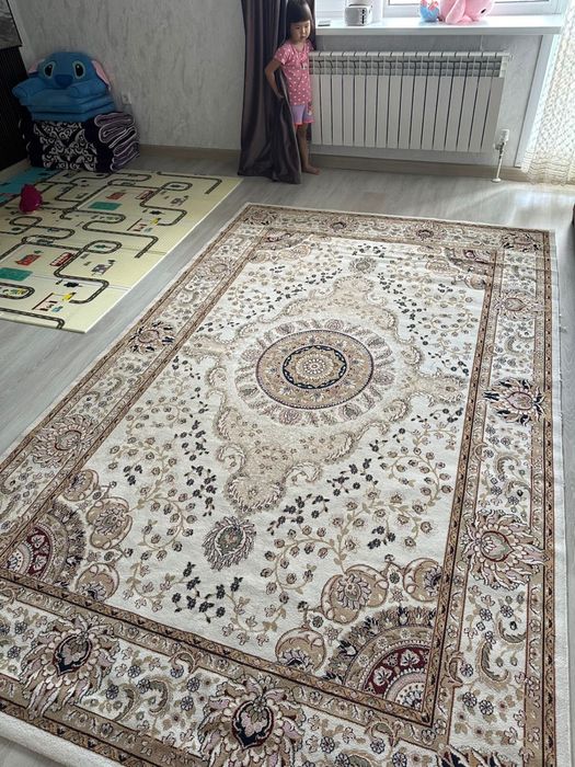 Ковер продам б/у