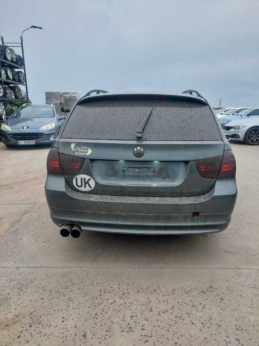 Dezmembram BMW E91 Seria 3 Touring LCI 3.0 d 245 cp An 2010