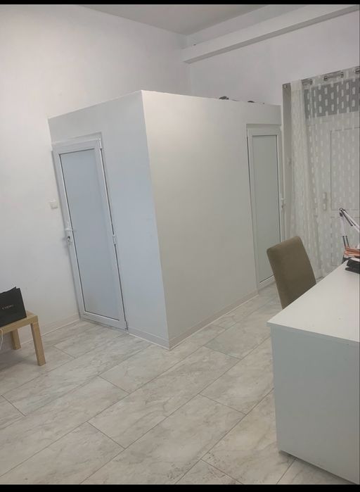 Spatiu comercial -pentru inchiriat