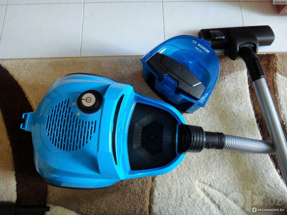 Контейнерный пылесос Bosch GS-10 BGC1U1550