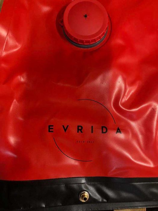 Ранцеви пожарогасител 20л за горски пожари