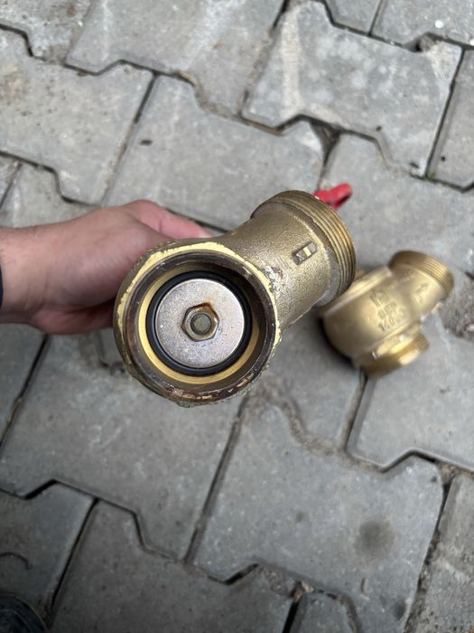 Robineti pentru hidranti