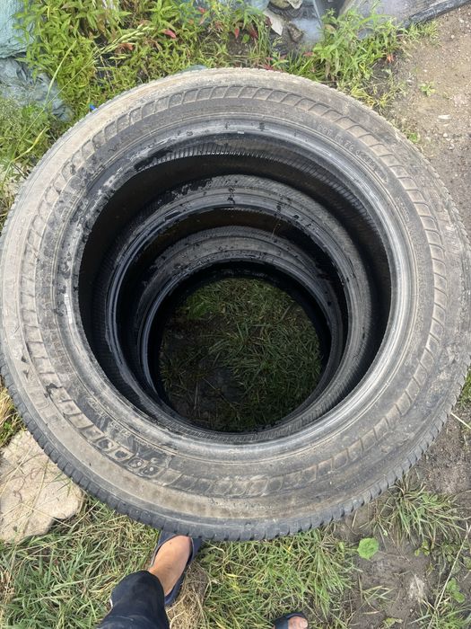 Продам 3 балона 235/55 R18